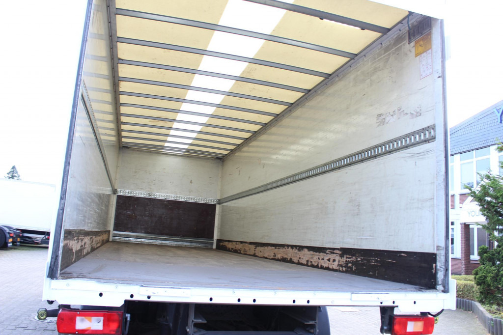 Camion fourgon Volvo FM 330 E6 Koffer 7,8m Klima LBW Liftachse: photos 15 Camion fourgon Volvo FM 330 E6 Koffer 7,8m Klima LBW Liftachse: photos 15