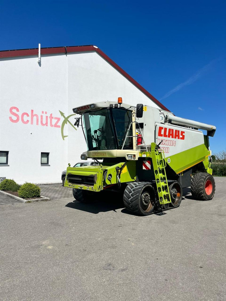 CLAAS Lexion 480 TT - Moissonneuse-batteuse: photos 1 CLAAS Lexion 480 TT - Moissonneuse-batteuse: photos 1