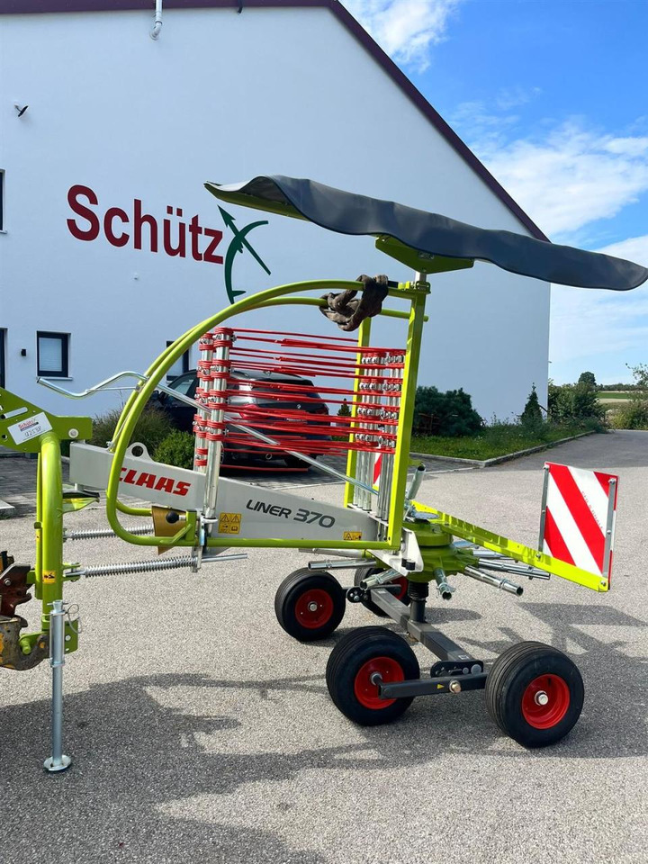 CLAAS Liner 370 Tandem / NEU und UNBENUTZT / Baujahr 202 - Faneuse: photos 1 CLAAS Liner 370 Tandem / NEU und UNBENUTZT / Baujahr 202 - Faneuse: photos 1