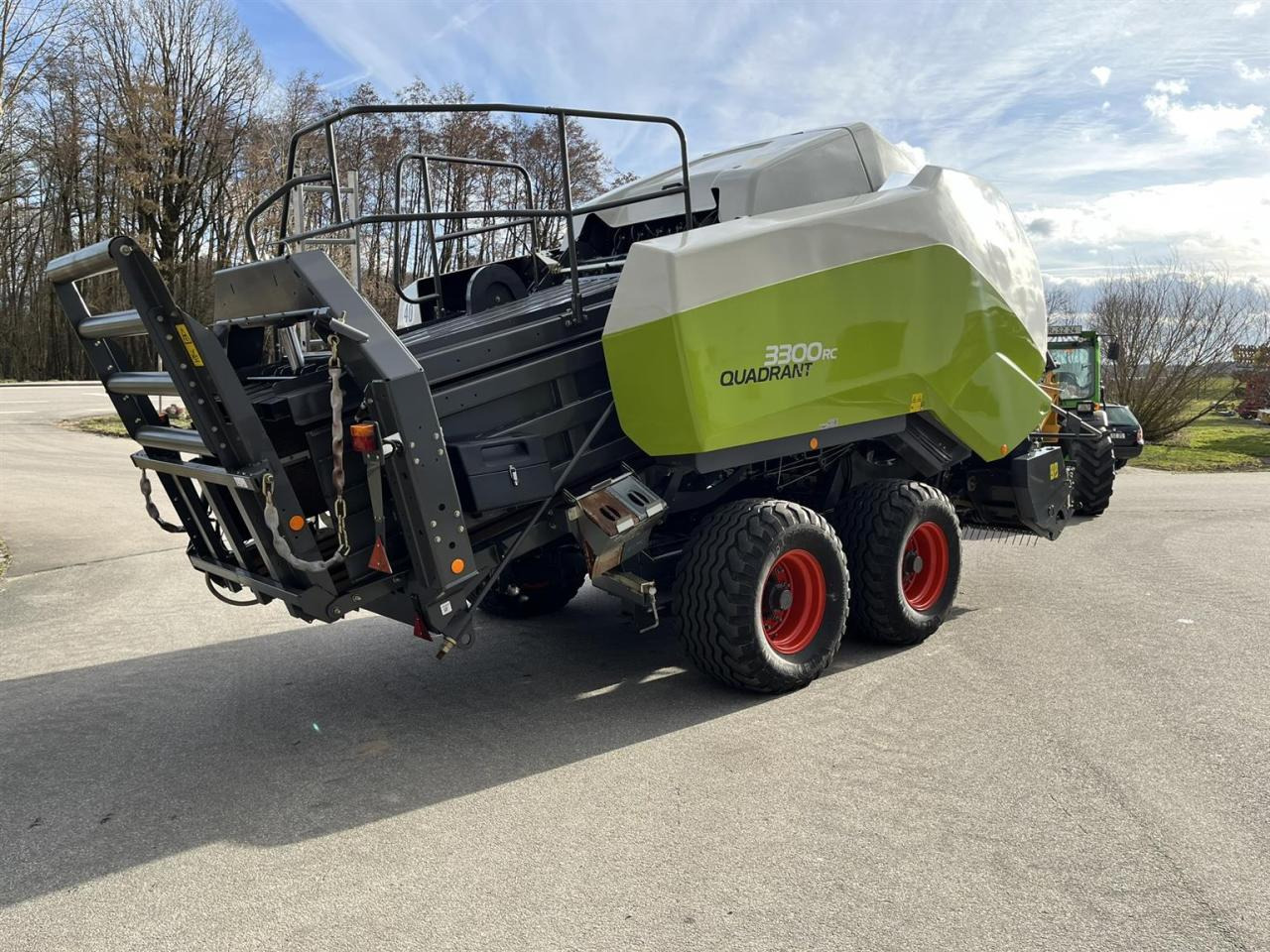 CLAAS Quadrant 3300 RC, Baujahr 2016, ca. 16.500 Ballen - Presse à balles cubiques: photos 3 CLAAS Quadrant 3300 RC, Baujahr 2016, ca. 16.500 Ballen - Presse à balles cubiques: photos 3