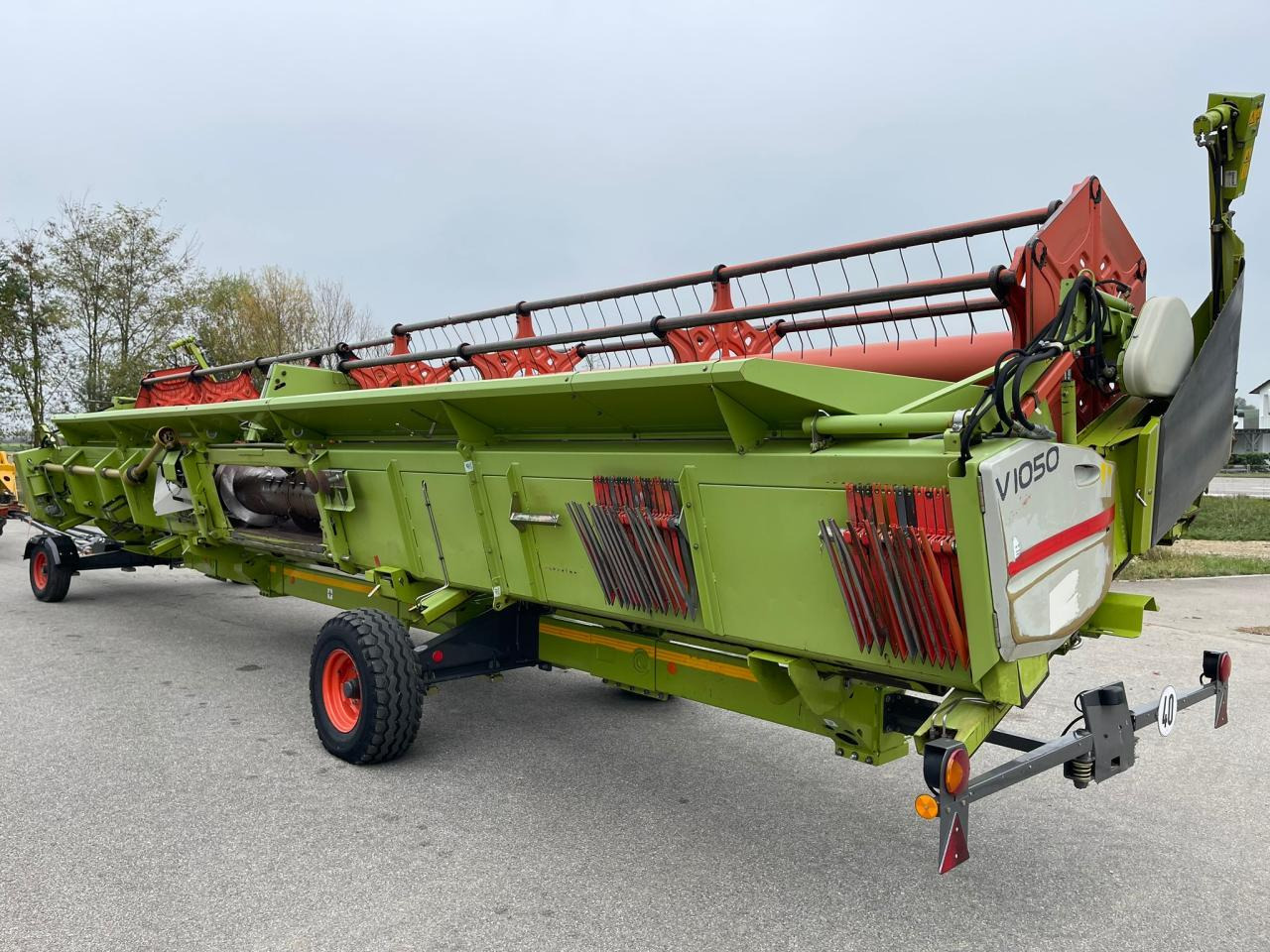 CLAAS V1050 inkl. Raps - Moissoneuse: photos 4 CLAAS V1050 inkl. Raps - Moissoneuse: photos 4