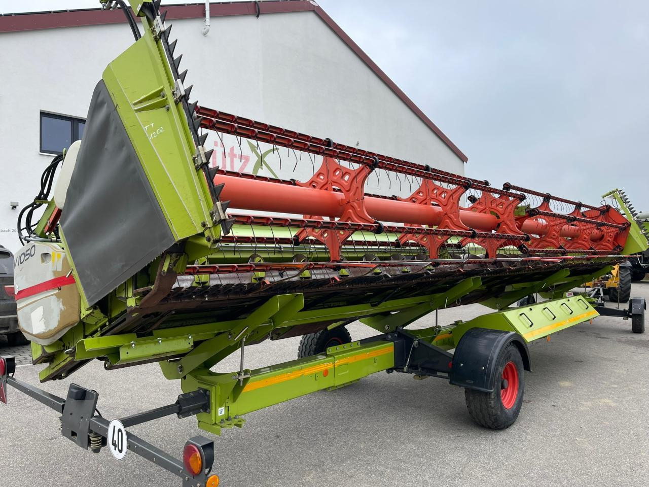 CLAAS V1050 inkl. Raps - Moissoneuse: photos 2 CLAAS V1050 inkl. Raps - Moissoneuse: photos 2