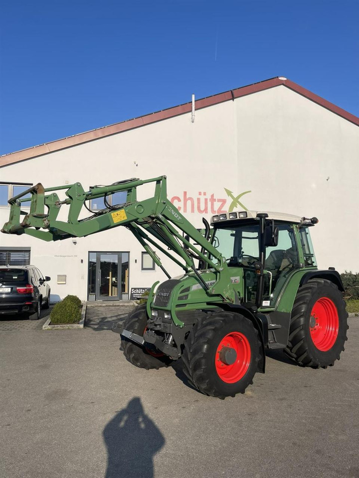 Fendt 309 Ci mit Frontlader, FKH, DL, Klima, 8250Bh - Tracteur agricole: photos 1 Fendt 309 Ci mit Frontlader, FKH, DL, Klima, 8250Bh - Tracteur agricole: photos 1