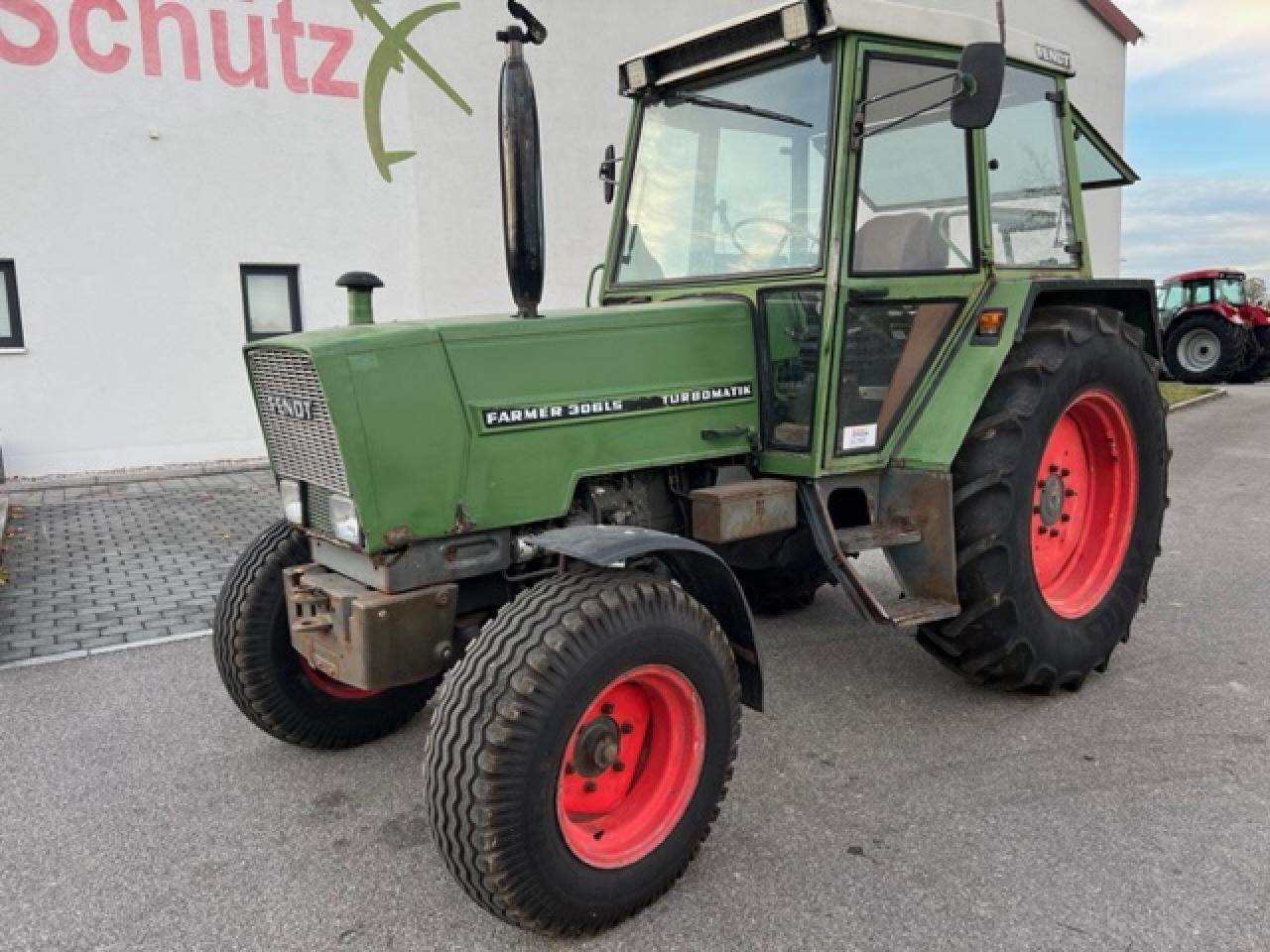 Fendt Farmer 306 LS - Tracteur agricole: photos 1 Fendt Farmer 306 LS - Tracteur agricole: photos 1