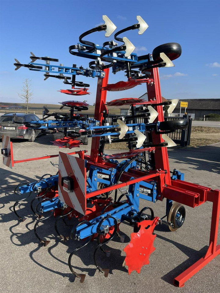 Hatzenbichler Neuwertiges Hackgerät, Mais, 8 - reihig, 75 cm, TOP ZUSTAND, Hatzebichler - Outils du sol: photos 3 Hatzenbichler Neuwertiges Hackgerät, Mais, 8 - reihig, 75 cm, TOP ZUSTAND, Hatzebichler - Outils du sol: photos 3