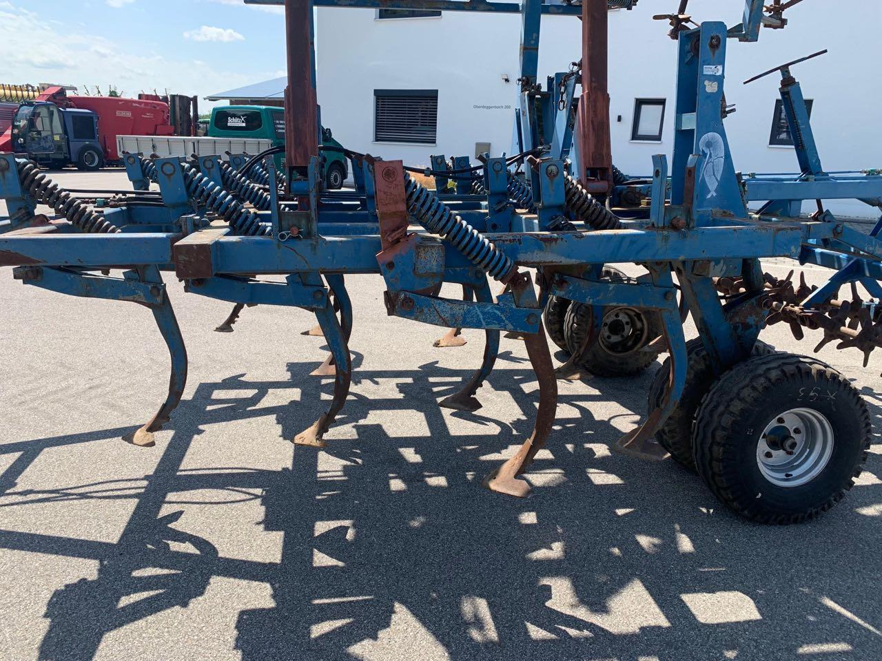 Rabe gezogener 4-balkiger Grubber mit Spatenrollegge - Bineuse: photos 3 Rabe gezogener 4-balkiger Grubber mit Spatenrollegge - Bineuse: photos 3