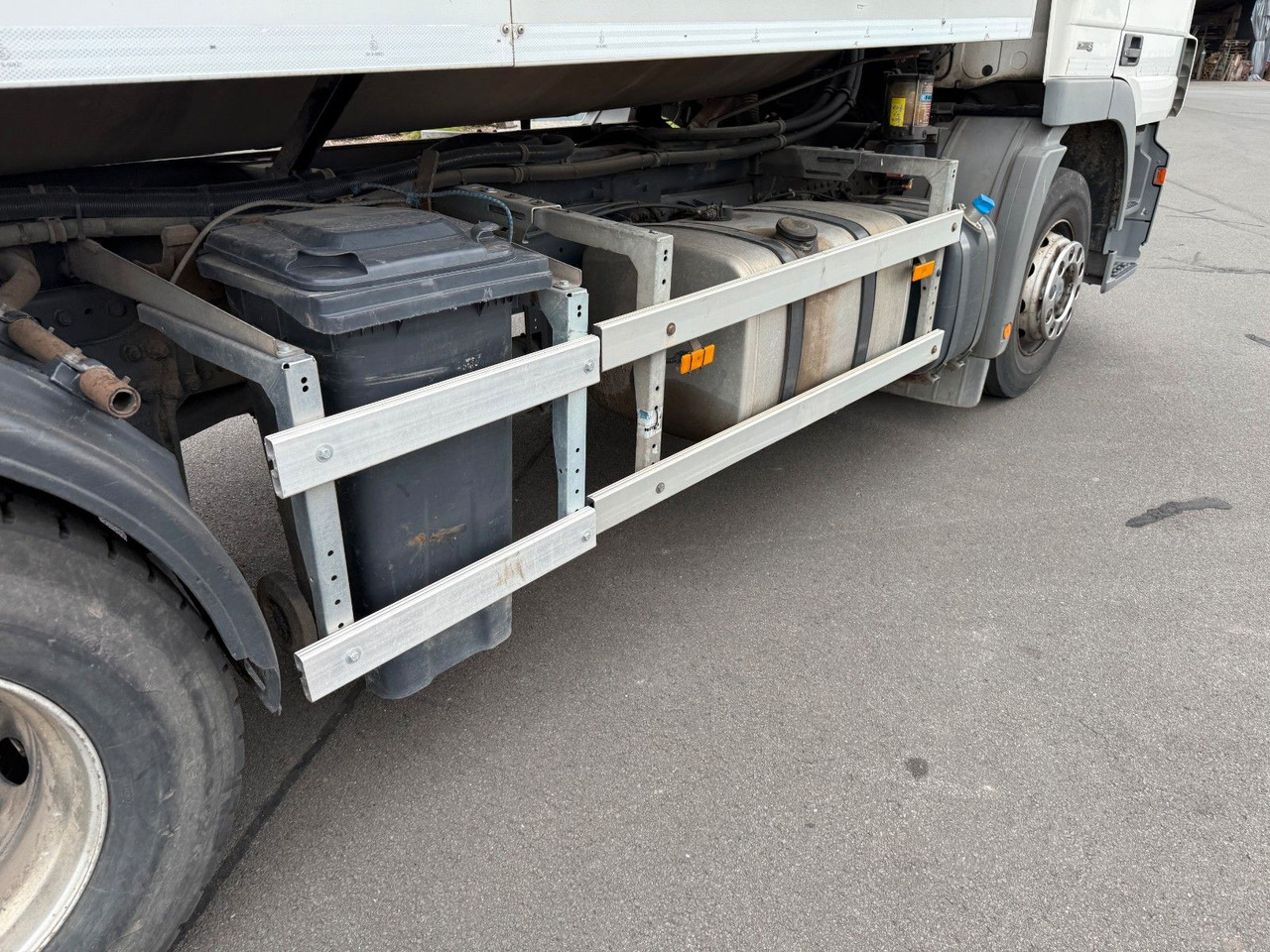 Benne à ordures ménagères Mercedes-Benz Actros MP3 2532 6x2 Faun Rotorpress 521: photos 12 Benne à ordures ménagères Mercedes-Benz Actros MP3 2532 6x2 Faun Rotorpress 521: photos 12