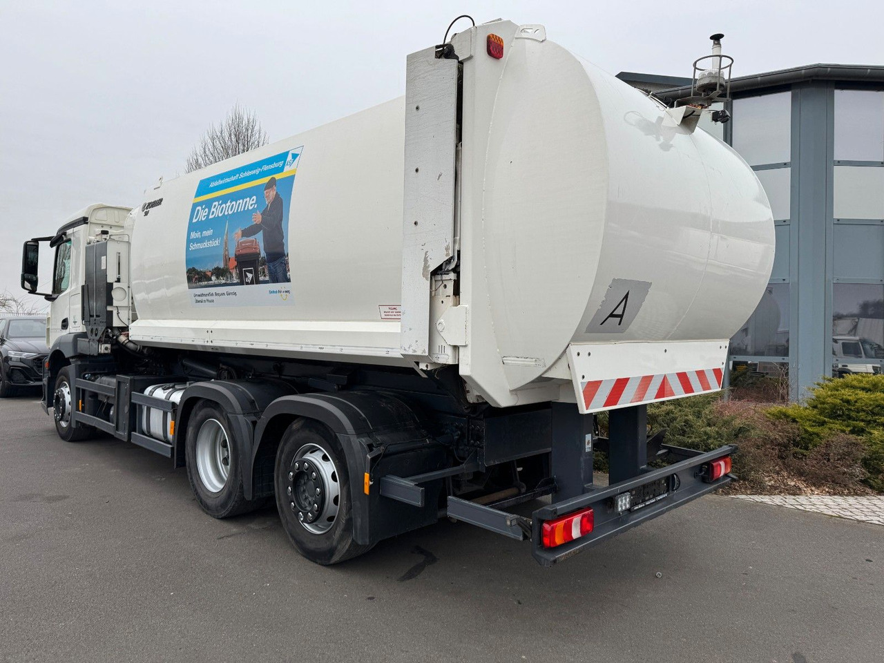 Mercedes-Benz Antos 2533 6x2 Seitenlader Euro 6 Mercedes-Benz Antos 2533 6x2 Seitenlader Euro 6 - Benne à ordures ménagères: photos 5 Mercedes-Benz Antos 2533 6x2 Seitenlader Euro 6 Mercedes-Benz Antos 2533 6x2 Seitenlader Euro 6 - Benne à ordures ménagères: photos 5