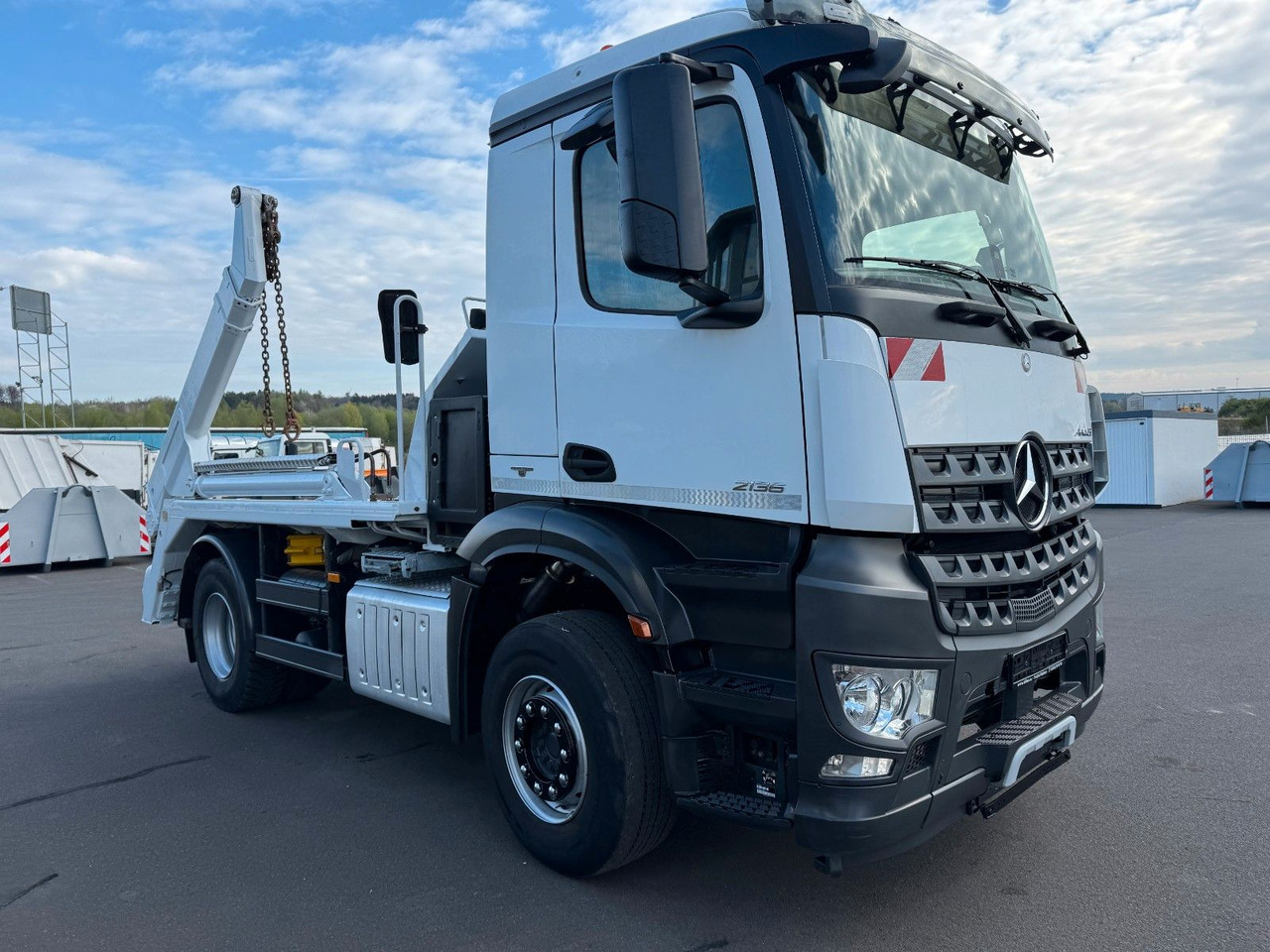 Mercedes-Benz Arocs 2136 Meiler Absetzkipper AK 12. T - Camion benne: photos 3 Mercedes-Benz Arocs 2136 Meiler Absetzkipper AK 12. T - Camion benne: photos 3