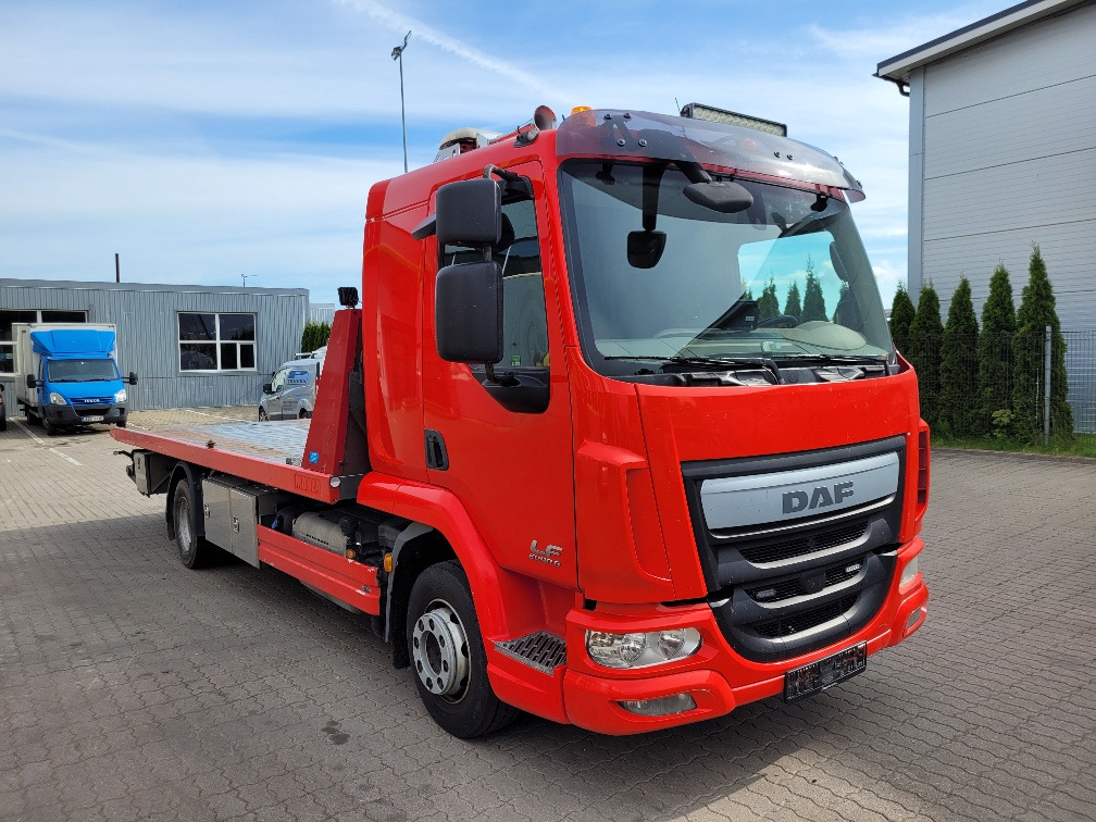DAF LF 210 FA PLATFORM 2.2017 EURO 6 - Remorqueuse: photos 1 DAF LF 210 FA PLATFORM 2.2017 EURO 6 - Remorqueuse: photos 1