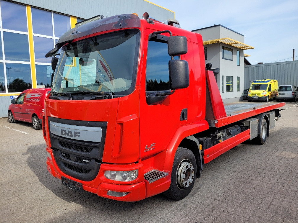 DAF LF 210 FA PLATFORM 2.2017 EURO 6 - Remorqueuse: photos 2 DAF LF 210 FA PLATFORM 2.2017 EURO 6 - Remorqueuse: photos 2