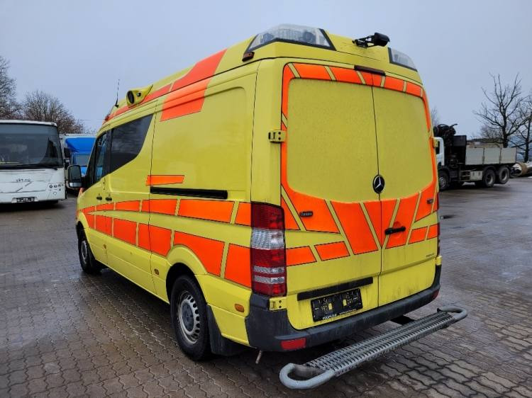 MERCEDES – BENZ SPRINTER 2.2D AMBULANCE (PROFILE) KLIMA 11.2014 EURO 5  - Ambulance: photos 3 MERCEDES – BENZ SPRINTER 2.2D AMBULANCE (PROFILE) KLIMA 11.2014 EURO 5  - Ambulance: photos 3