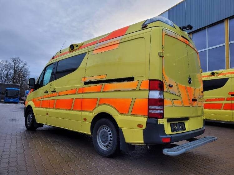 MERCEDES – BENZ SPRINTER 2.2D AMBULANCE (PROFILE) KLIMA 11.2014 EURO 5  - Ambulance: photos 3 MERCEDES – BENZ SPRINTER 2.2D AMBULANCE (PROFILE) KLIMA 11.2014 EURO 5  - Ambulance: photos 3