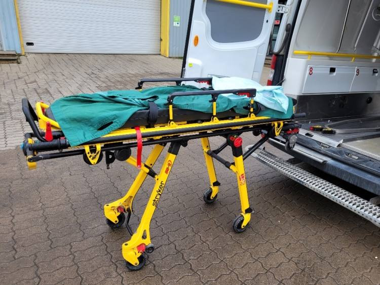 Ambulance MERCEDES – BENZ SPRINTER 319 3.0D AMBULANCE (PROFILE) KLIMA, 6.2017, EURO 6: photos 14 Ambulance MERCEDES – BENZ SPRINTER 319 3.0D AMBULANCE (PROFILE) KLIMA, 6.2017, EURO 6: photos 14