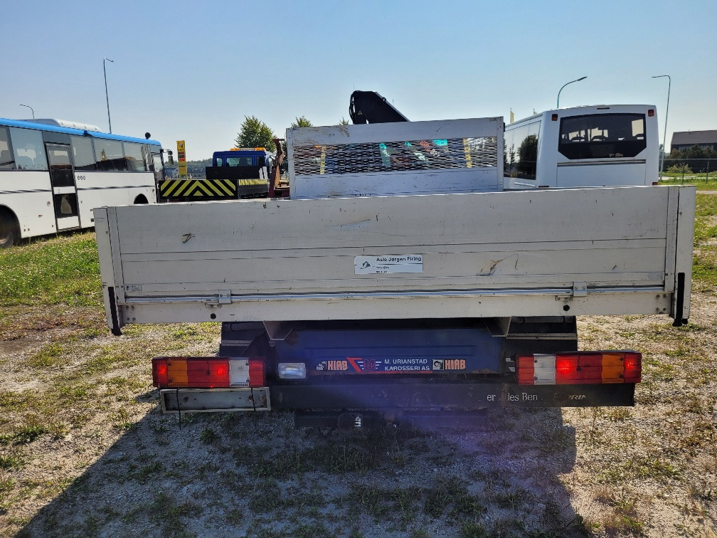 MERCEDES – BENZ SPRINTER 616CDI HIAB 027-2 Crane 10.2004  - Fourgon plateau: photos 5 MERCEDES – BENZ SPRINTER 616CDI HIAB 027-2 Crane 10.2004  - Fourgon plateau: photos 5