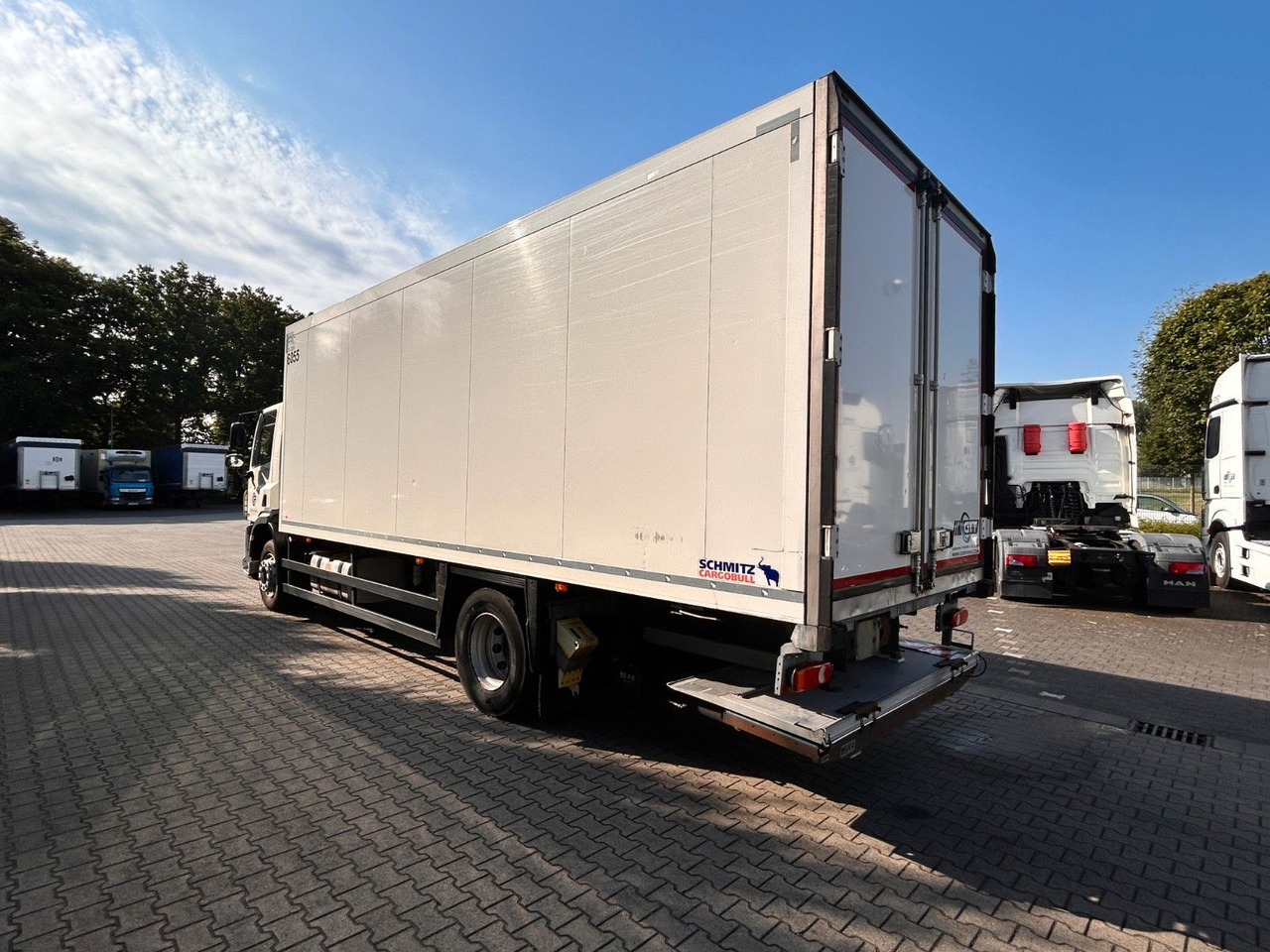 DAF CF 320 FA, 18 To. Monotemp. - Camion frigorifique: photos 5 DAF CF 320 FA, 18 To. Monotemp. - Camion frigorifique: photos 5