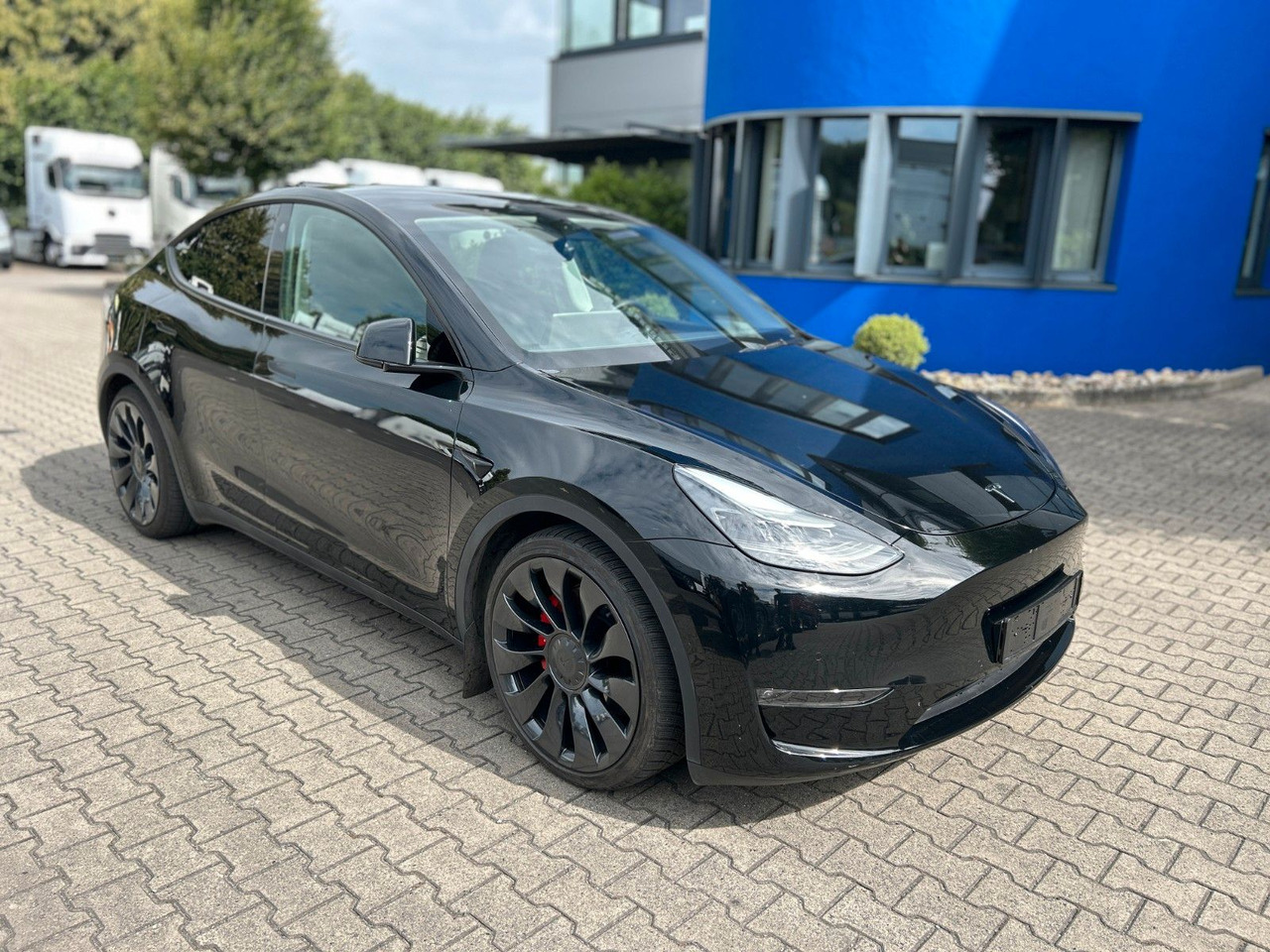 Tesla Model Y Performance Dual AWD - Berline: photos 3 Tesla Model Y Performance Dual AWD - Berline: photos 3