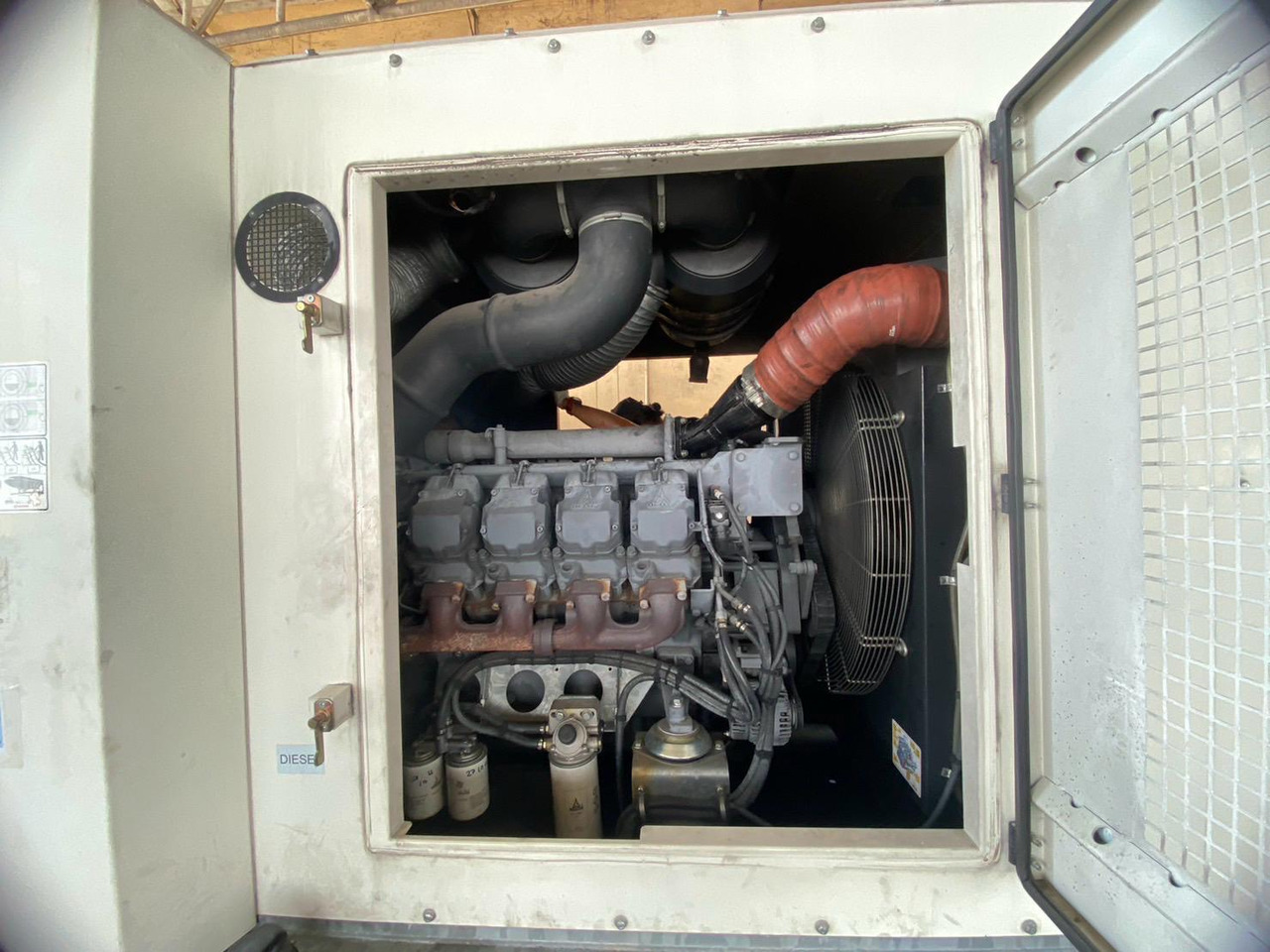 Guinault GS280 - Équipement aéroportuaire: photos 5 Guinault GS280 - Équipement aéroportuaire: photos 5