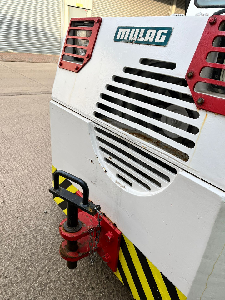 Mulag Comet 6D - Tracteur à bagages: photos 4 Mulag Comet 6D - Tracteur à bagages: photos 4