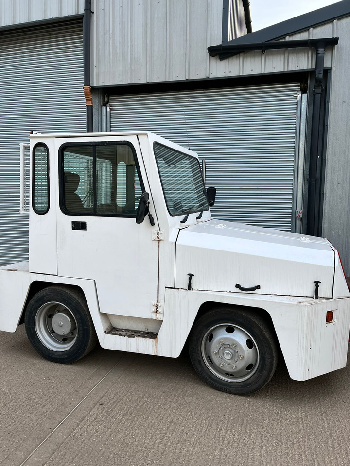 Mulag Comet 6D - Tracteur à bagages: photos 1 Mulag Comet 6D - Tracteur à bagages: photos 1