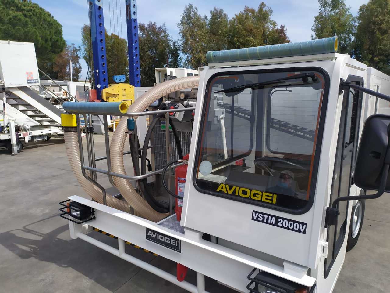 Véhicule vide-toilettes Toilet Truck Aviogei VSTM: photos 8
