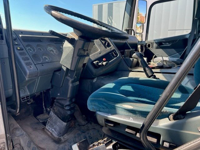 DAF 65.210 FA65.210 - Camion porte-conteneur/ Caisse mobile: photos 4 DAF 65.210 FA65.210 - Camion porte-conteneur/ Caisse mobile: photos 4