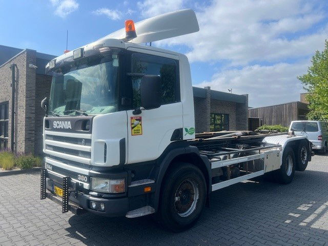 Scania P114-380 - Camion porte-conteneur/ Caisse mobile: photos 1 Scania P114-380 - Camion porte-conteneur/ Caisse mobile: photos 1