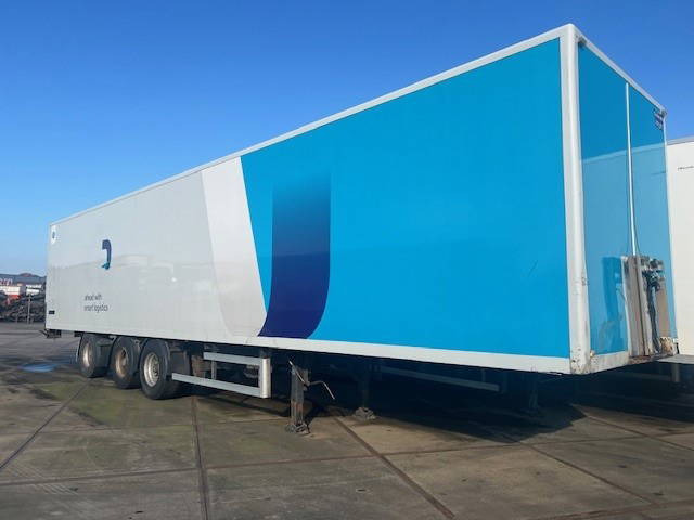 System Trailer PRS 27 - Semi-remorque fourgon: photos 2 System Trailer PRS 27 - Semi-remorque fourgon: photos 2