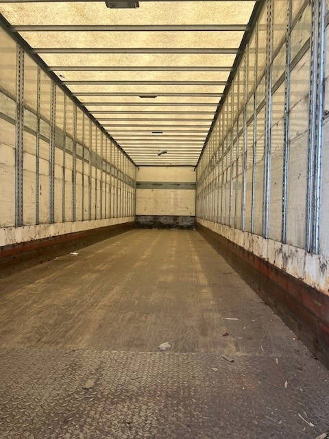 System Trailer PRS 27 - Semi-remorque fourgon: photos 3 System Trailer PRS 27 - Semi-remorque fourgon: photos 3