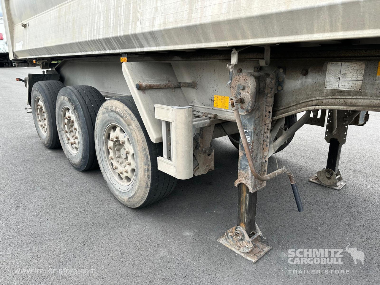 BENALU Tipper Alu-square sided body 24m³ - Semi-remorque benne: photos 3 BENALU Tipper Alu-square sided body 24m³ - Semi-remorque benne: photos 3