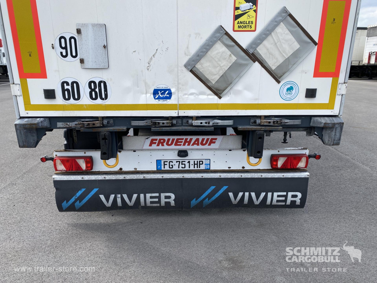 FRUEHAUF Curtainsider Standard - Semi-remorque rideaux coulissants: photos 2 FRUEHAUF Curtainsider Standard - Semi-remorque rideaux coulissants: photos 2
