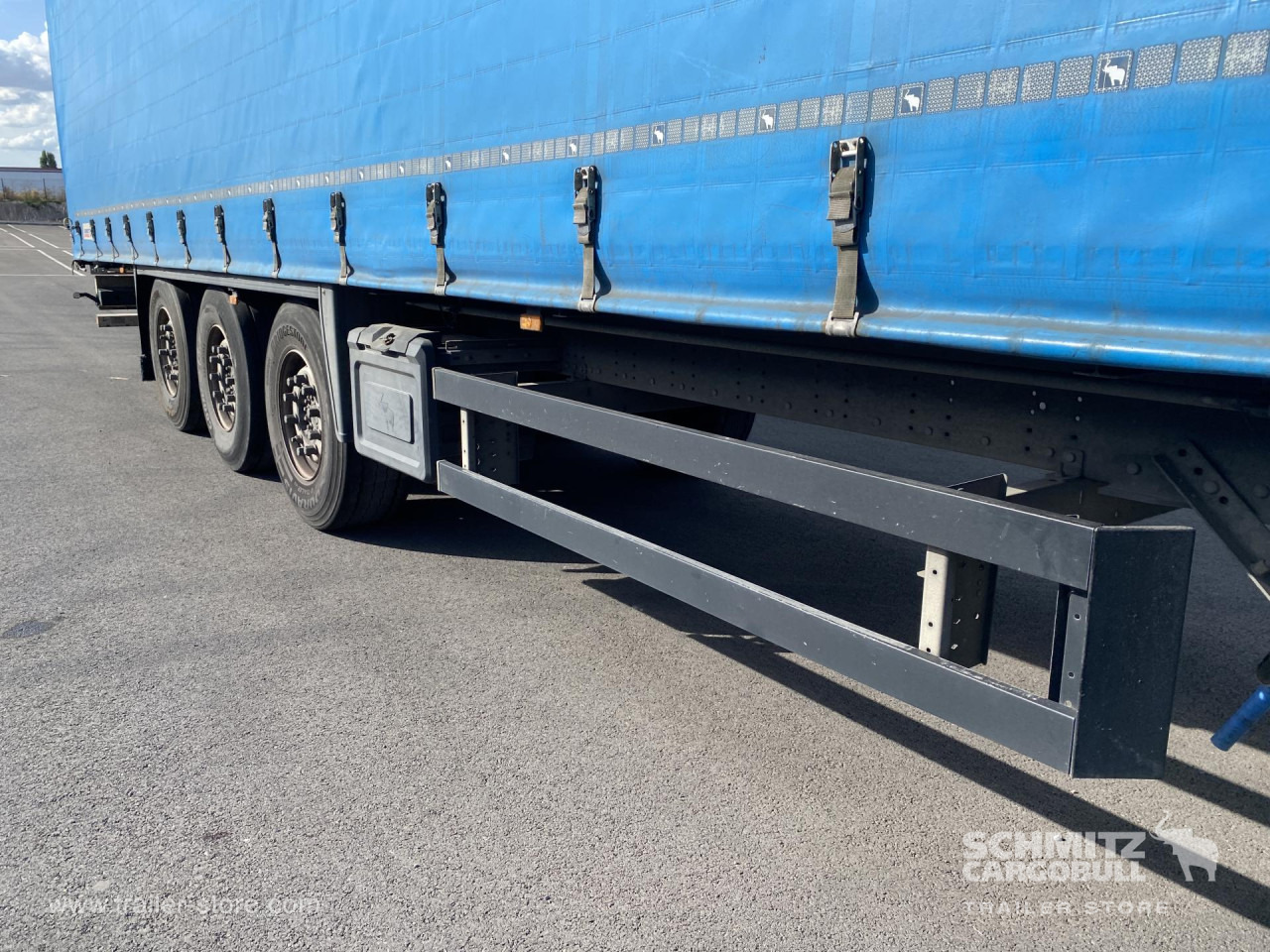SCHMITZ Curtainsider Standard - Semi-remorque rideaux coulissants: photos 3 SCHMITZ Curtainsider Standard - Semi-remorque rideaux coulissants: photos 3