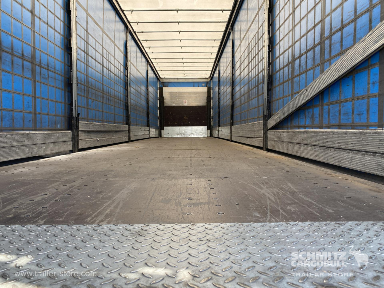 SCHMITZ Curtainsider Standard - Semi-remorque rideaux coulissants: photos 5 SCHMITZ Curtainsider Standard - Semi-remorque rideaux coulissants: photos 5