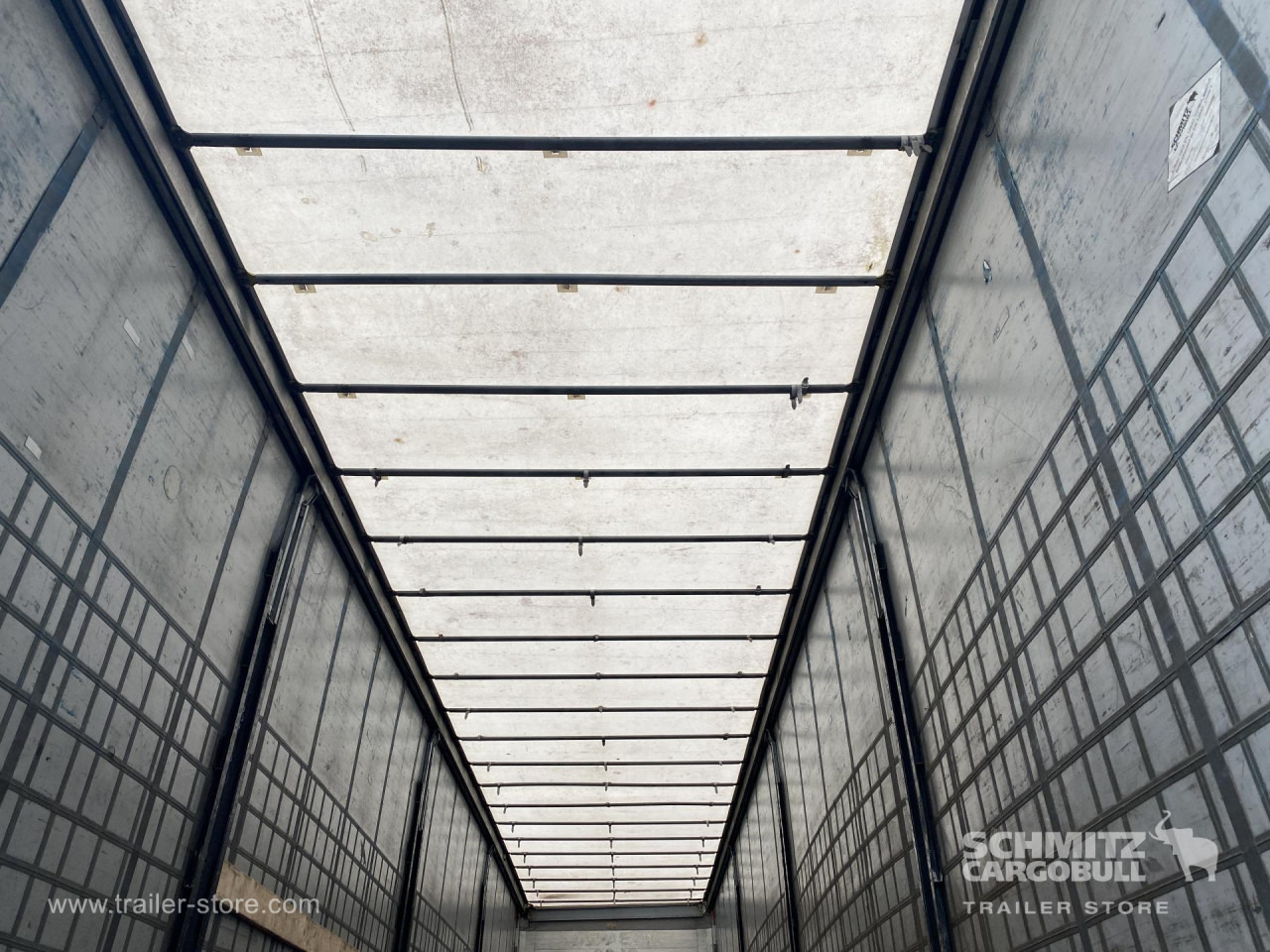 SCHMITZ Curtainsider Standard - Semi-remorque rideaux coulissants: photos 3 SCHMITZ Curtainsider Standard - Semi-remorque rideaux coulissants: photos 3