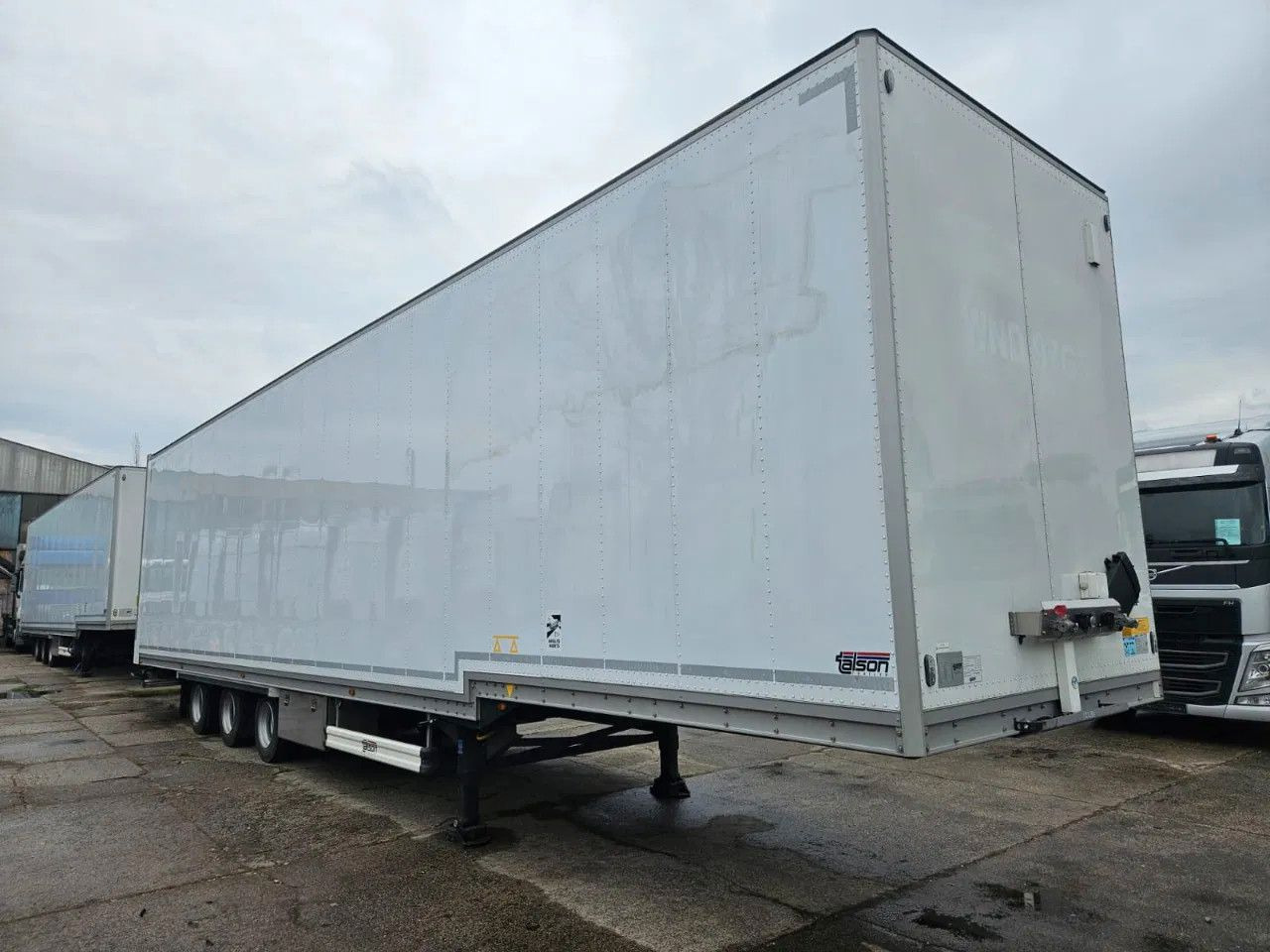 Talson F1227 Mega AIR Cargo Hydraroll Roller Bed 4 unit - Semi-remorque: photos 2 Talson F1227 Mega AIR Cargo Hydraroll Roller Bed 4 unit - Semi-remorque: photos 2
