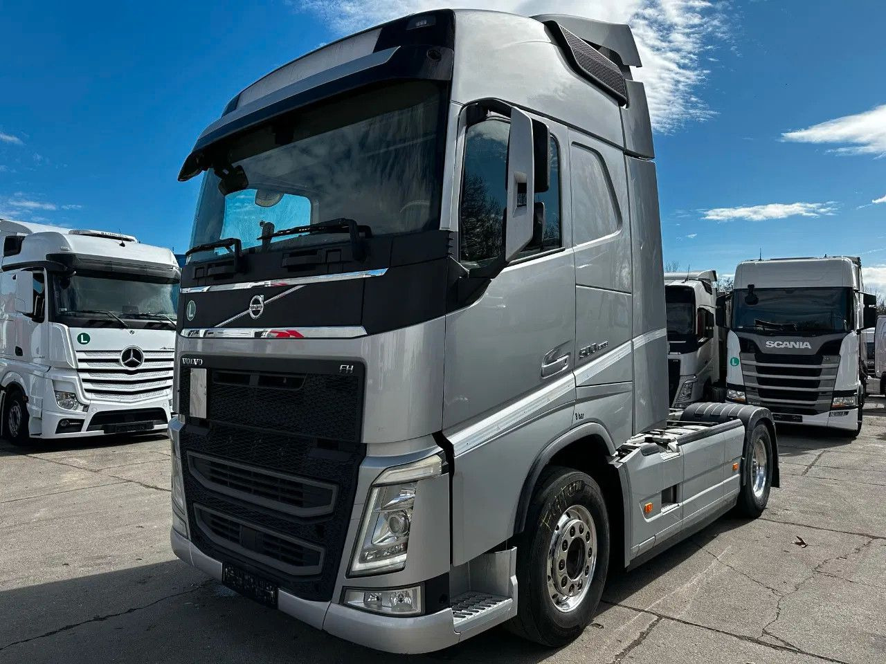 Volvo FH 500 Standard, I Park, ACC, DAS-1 Unit - Tracteur routier: photos 1 Volvo FH 500 Standard, I Park, ACC, DAS-1 Unit - Tracteur routier: photos 1
