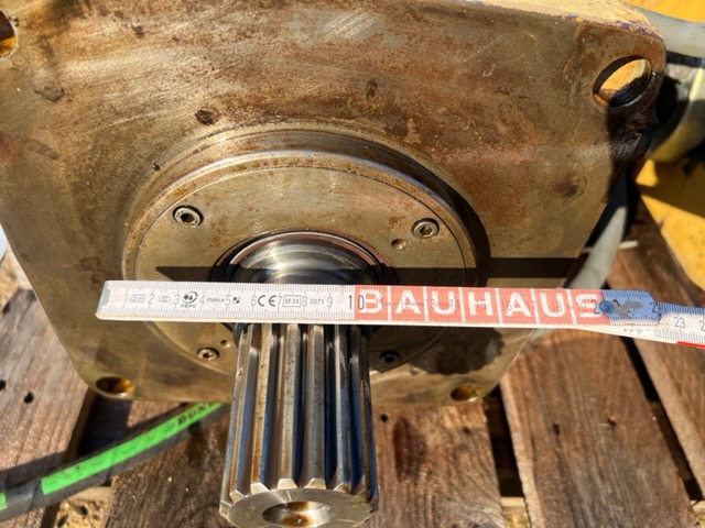 CATERPILLAR - Pompe hydraulique pour Pelle sur chenille: photos 5 CATERPILLAR - Pompe hydraulique pour Pelle sur chenille: photos 5