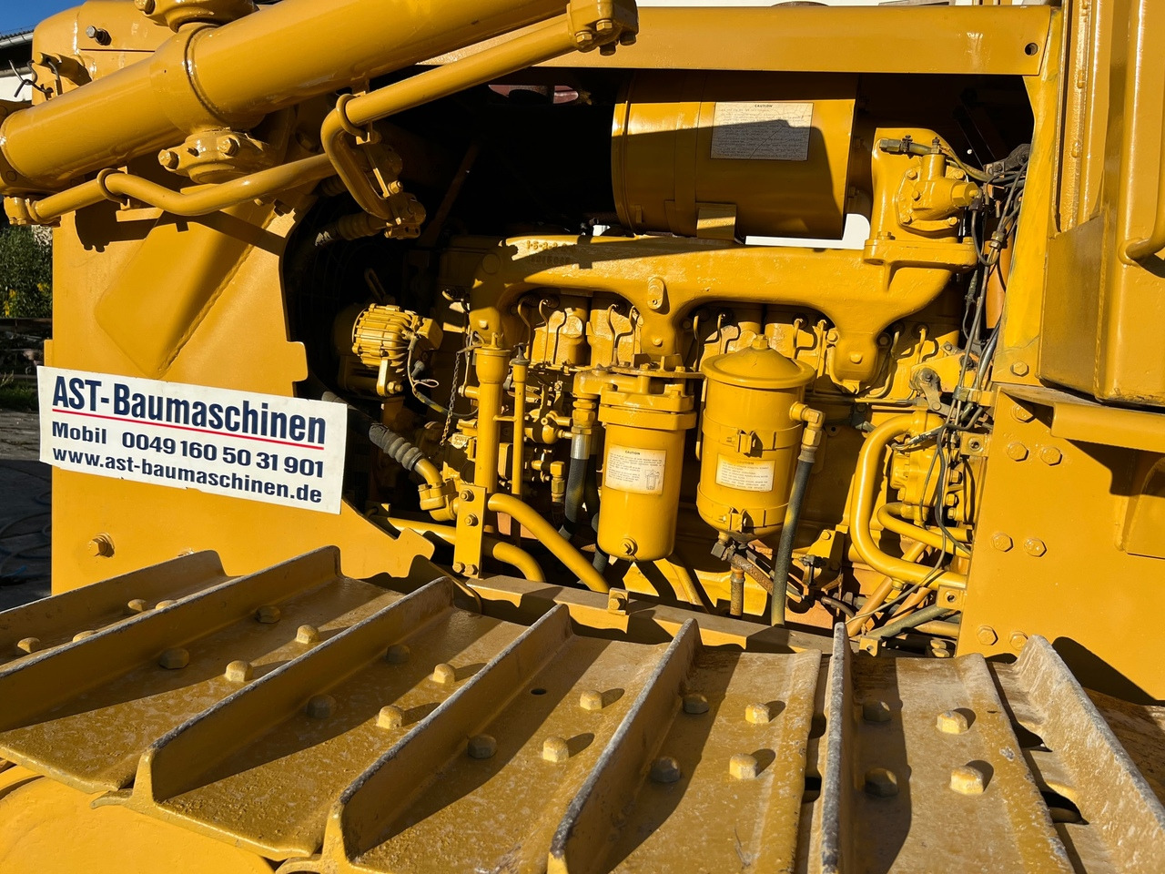 Bulldozer KOMATSU D65-E: photos 6 Bulldozer KOMATSU D65-E: photos 6
