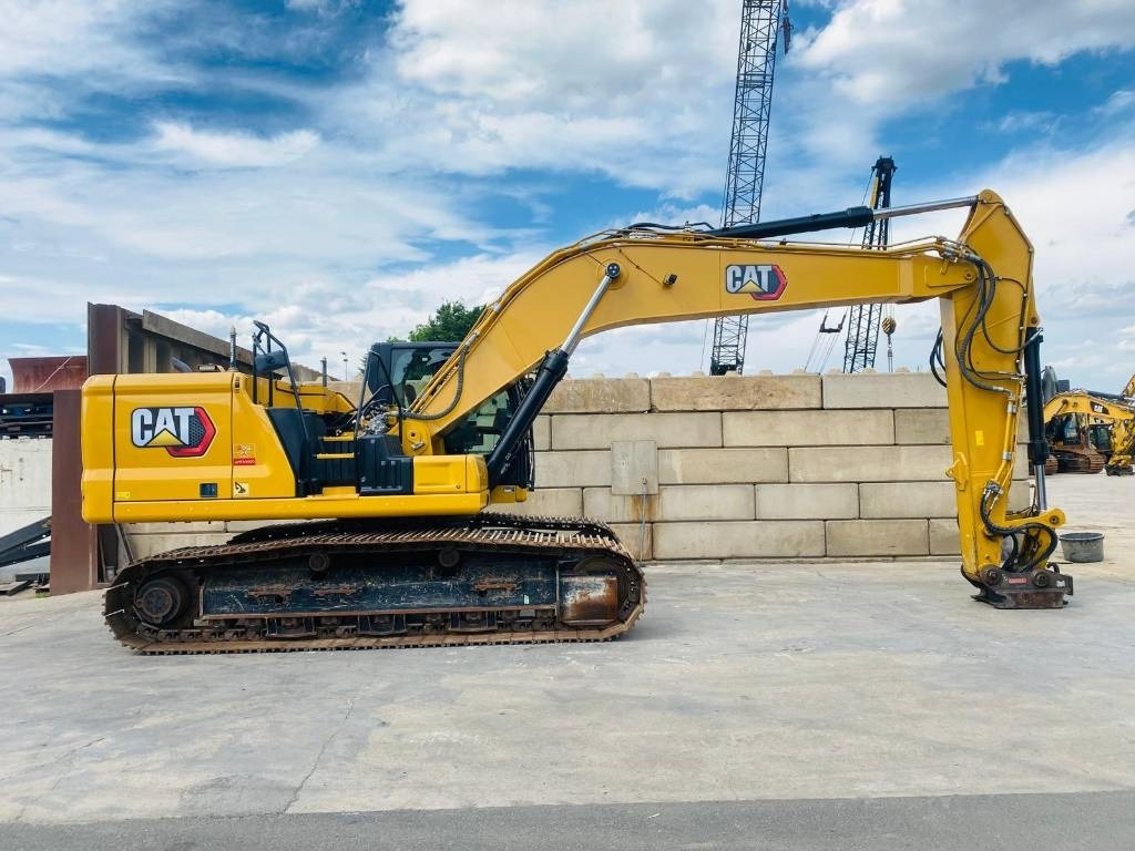 CAT 330 - Pelle sur chenille: photos 2 CAT 330 - Pelle sur chenille: photos 2