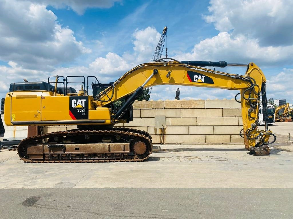 CAT 352f xe - Pelle sur chenille: photos 2 CAT 352f xe - Pelle sur chenille: photos 2