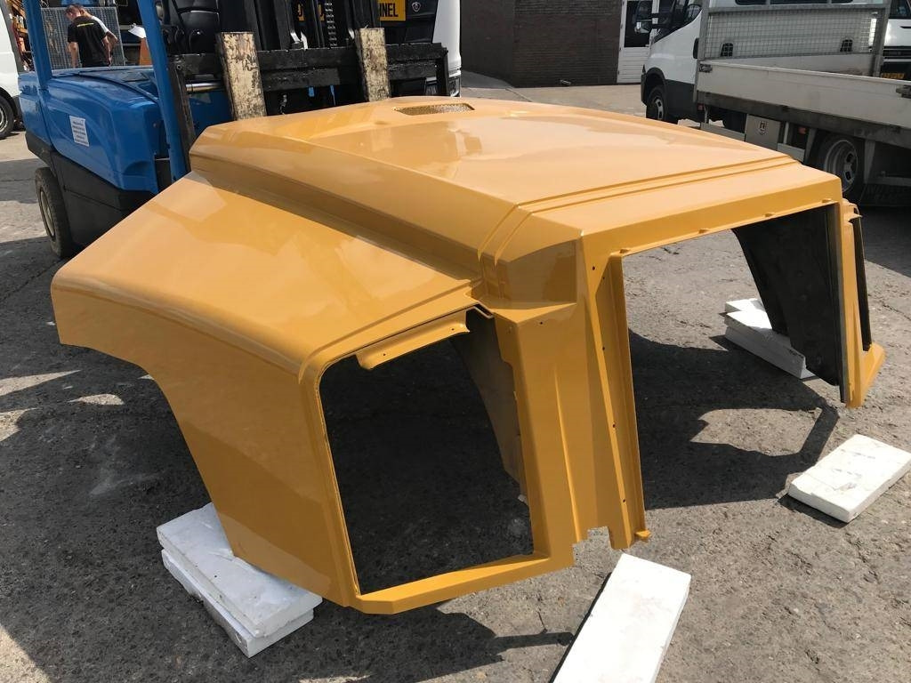CAT 735 B Hood - Frame/ Châssis pour Engins de chantier: photos 3 CAT 735 B Hood - Frame/ Châssis pour Engins de chantier: photos 3