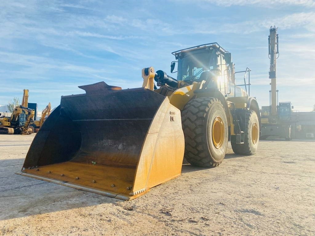 CAT 972mxe - Chargeuse sur pneus: photos 1 CAT 972mxe - Chargeuse sur pneus: photos 1