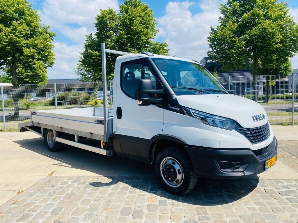 Iveco Daily 35 C18 - Fourgon: photos 1 Iveco Daily 35 C18 - Fourgon: photos 1