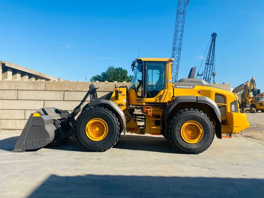 Volvo L 110 H - Chargeuse sur pneus: photos 1 Volvo L 110 H - Chargeuse sur pneus: photos 1
