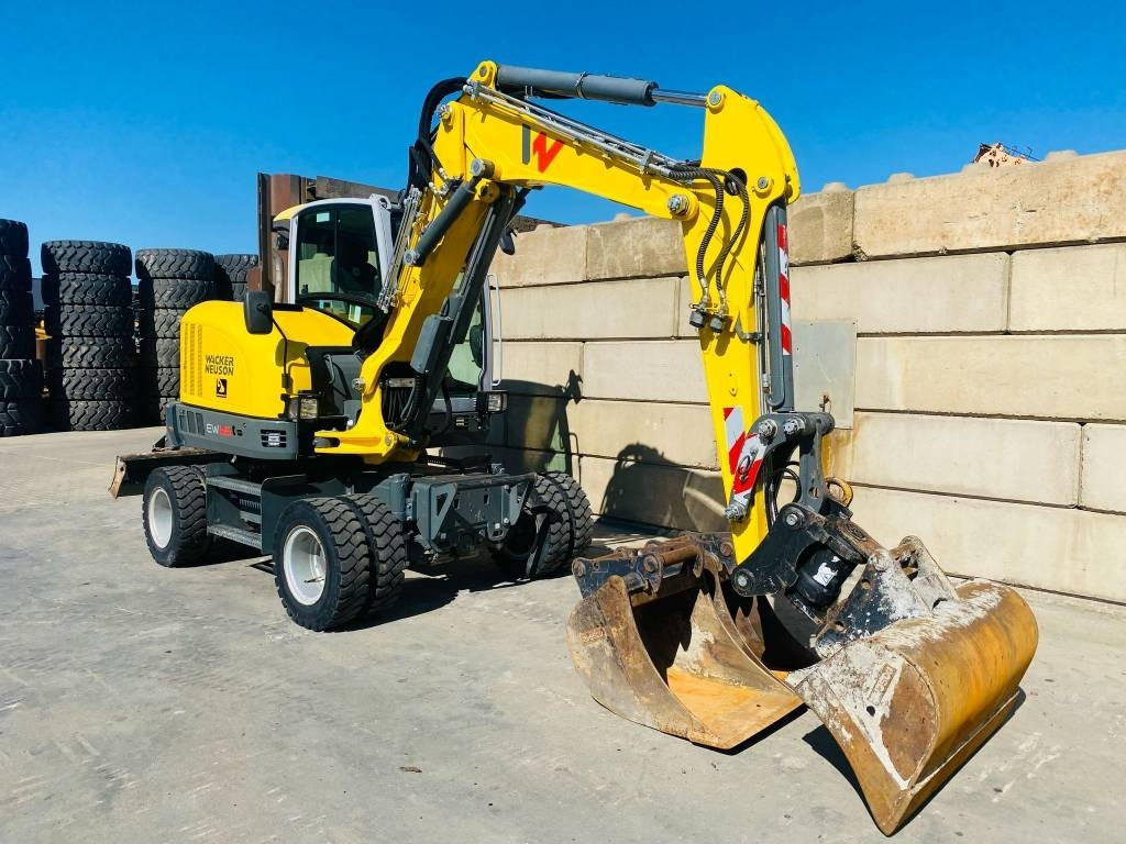 Wacker Neuson EW 65 - Pelle sur pneus: photos 4 Wacker Neuson EW 65 - Pelle sur pneus: photos 4
