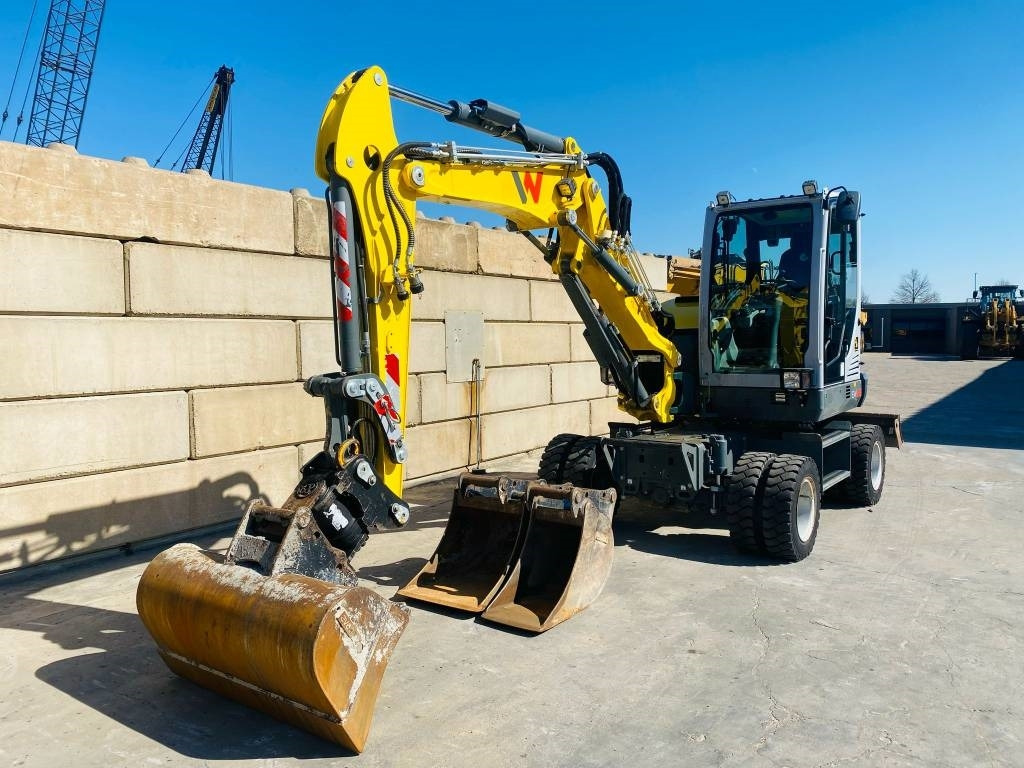 Wacker Neuson EW 65 - Pelle sur pneus: photos 3 Wacker Neuson EW 65 - Pelle sur pneus: photos 3