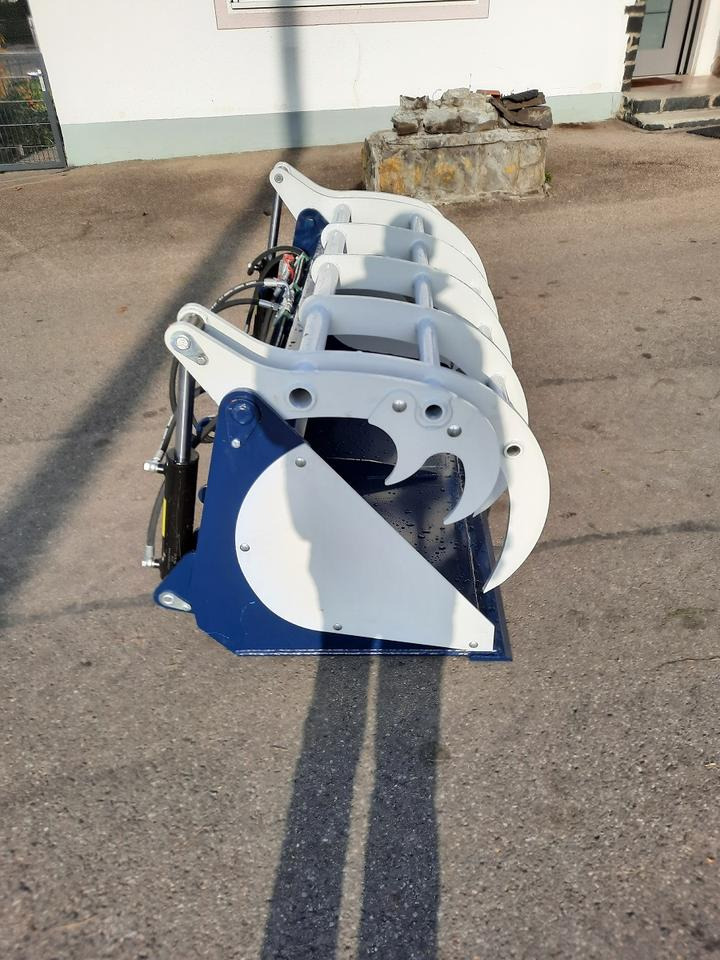 Greifschaufel 1,8m Euro Frontlader Weideman Hoflader Schaufel - Matériel d'ensilage: photos 2 Greifschaufel 1,8m Euro Frontlader Weideman Hoflader Schaufel - Matériel d'ensilage: photos 2