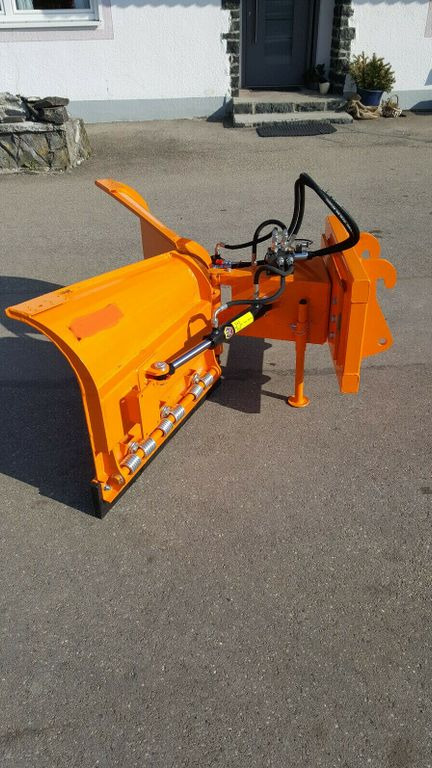 Kramer V Schneeschild breit 1,80 m 5035, 350 5040 - Lame à neige pour Véhicule de voirie/ Spécial: photos 2 Kramer V Schneeschild breit 1,80 m 5035, 350 5040 - Lame à neige pour Véhicule de voirie/ Spécial: photos 2