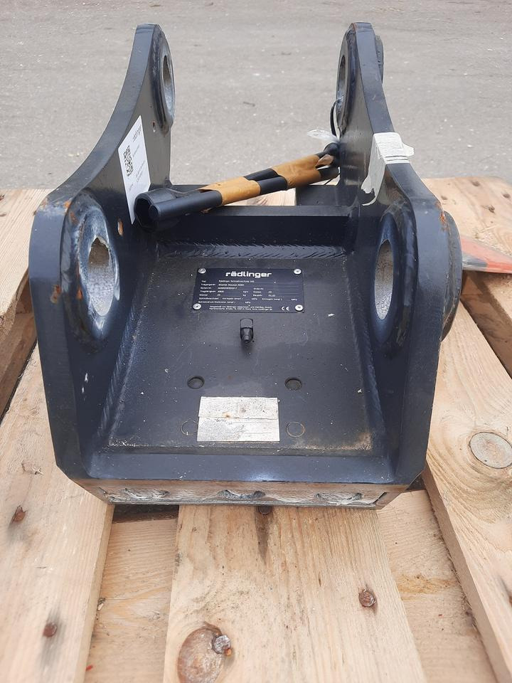 Rädlinger Schnellwechsler MS 03 3,5 - 6 to Minibagger Neuson Cat - Attache rapide pour Mini pelle: photos 4 Rädlinger Schnellwechsler MS 03 3,5 - 6 to Minibagger Neuson Cat - Attache rapide pour Mini pelle: photos 4