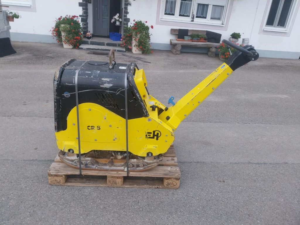 Weber CR8 EH - Plaque vibrante: photos 1 Weber CR8 EH - Plaque vibrante: photos 1